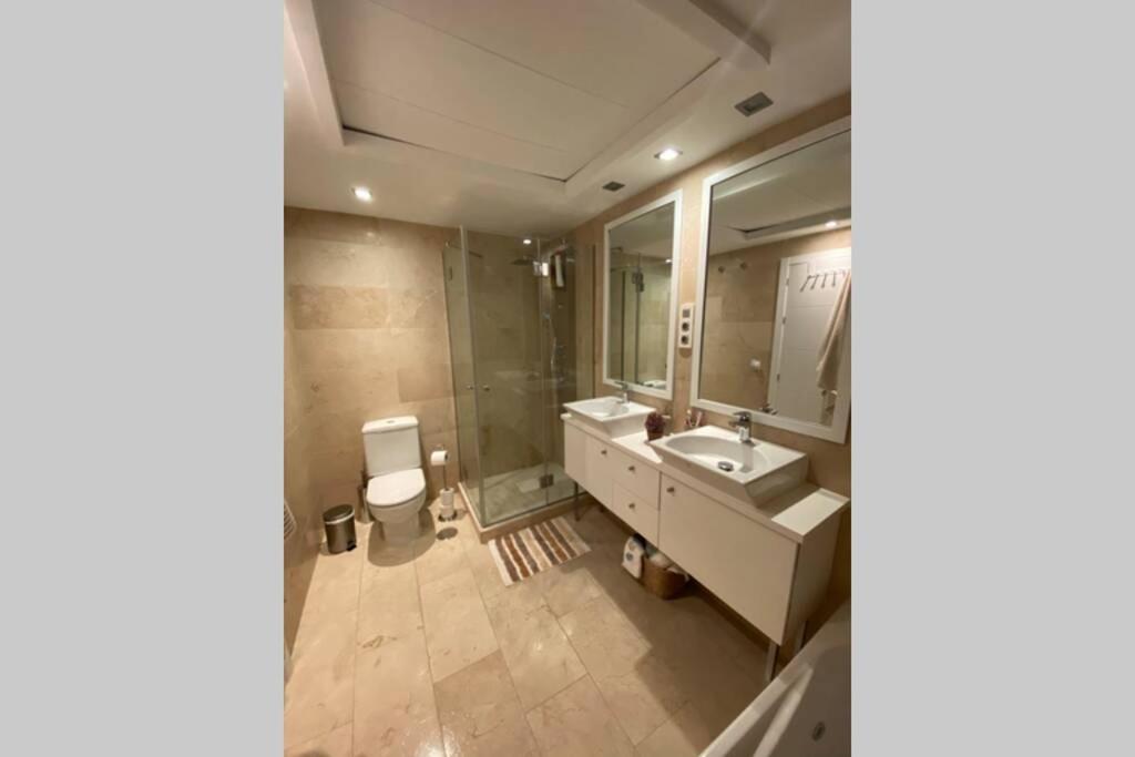 Casares Del Mar Luxury Apartment Malaga Luaran gambar