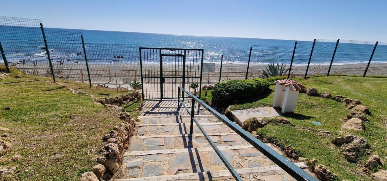 Casares Del Mar Luxury Apartment Malaga Luaran gambar