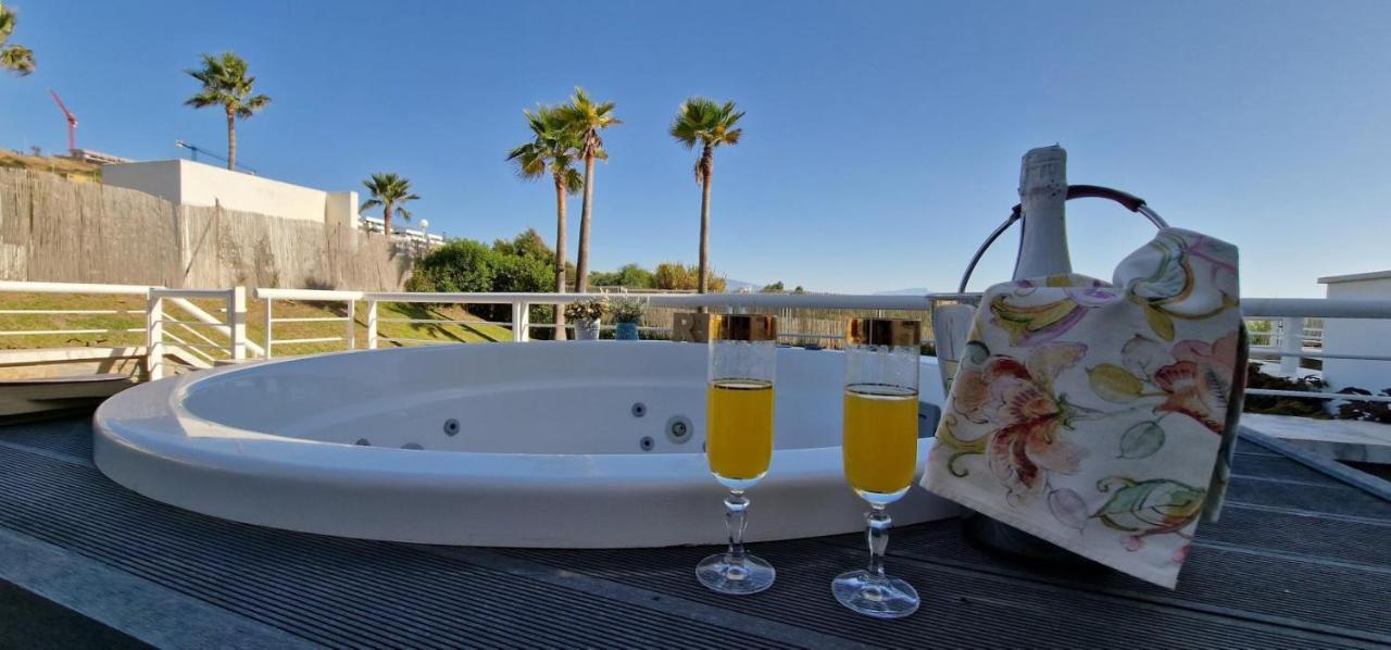 Casares Del Mar Luxury Apartment Malaga Luaran gambar