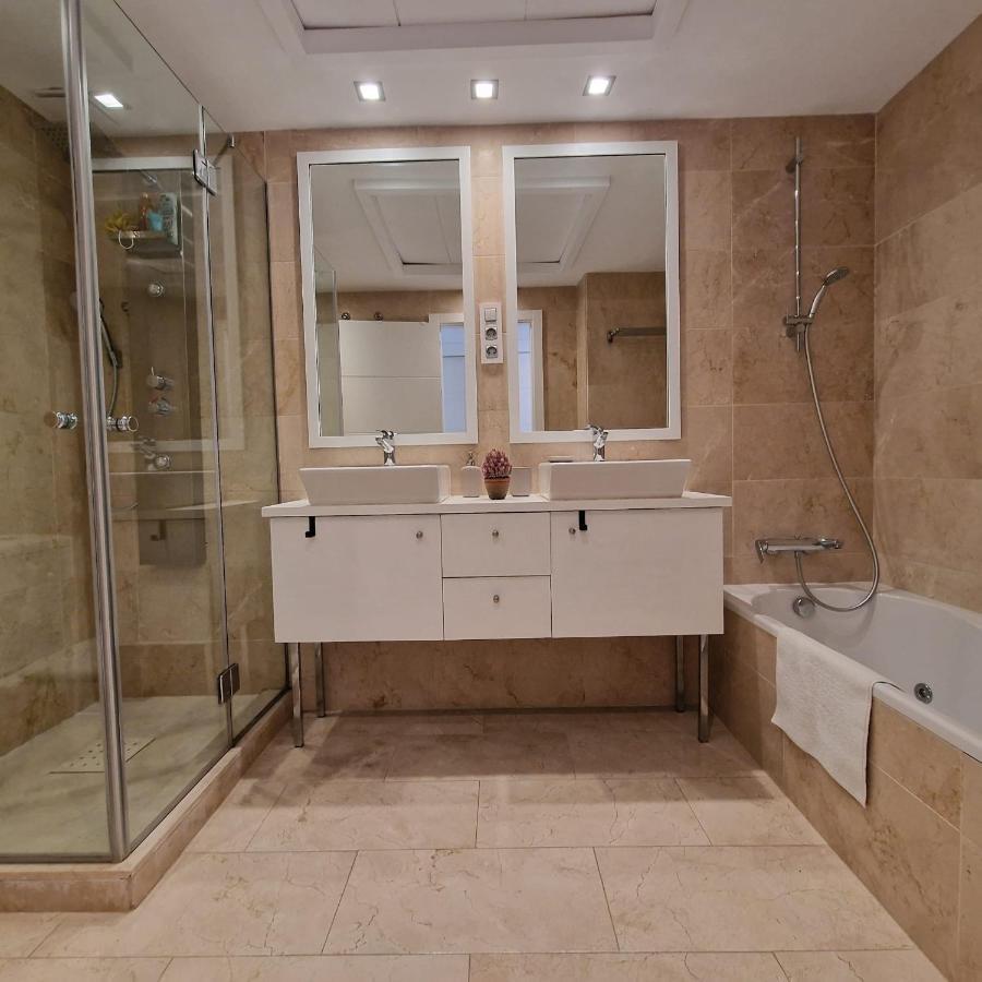 Casares Del Mar Luxury Apartment Malaga Luaran gambar
